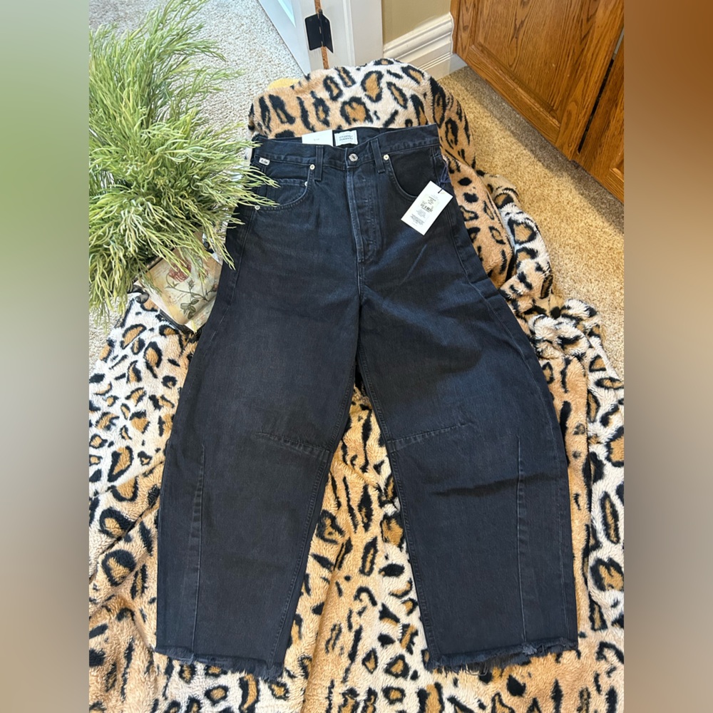 Citizens of Humanity Horseshoe Straight Wide Leg Jeans Size 26
